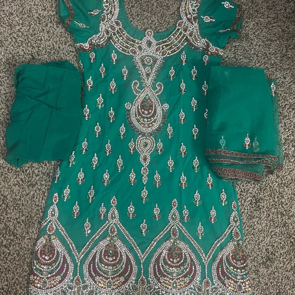 Indian suit with pajami and duppata